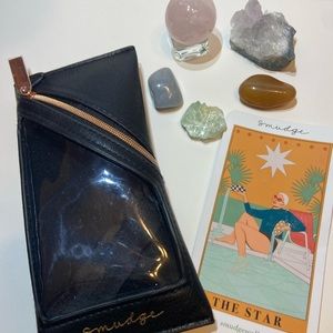 Crystals - Smudge Wellness